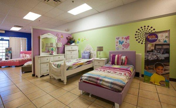 A great selection of kids and teen furniture in Arizona!