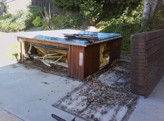 We take hot tubs and can provide you with removing them from the scene as well.