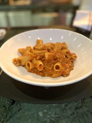 Rigatoni al Ragú di Vitello