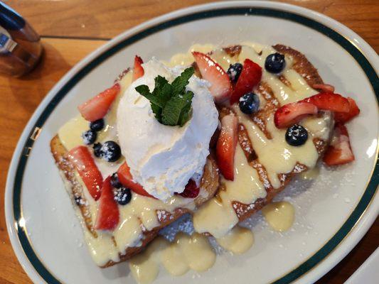 Creme Brulee French Toast