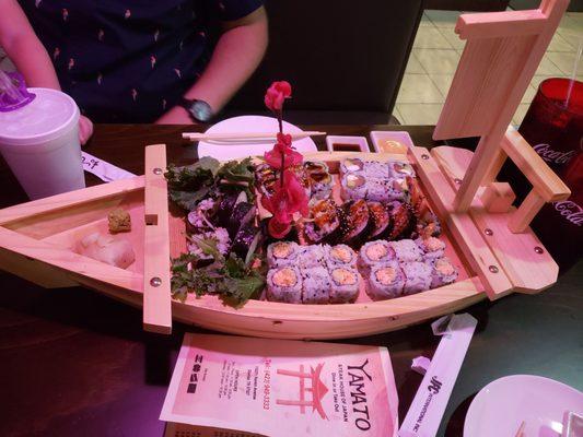 Sushi boat!