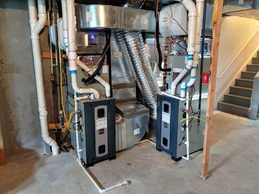 Brand new Trane Gas furnace, humidifier and Air scrubber