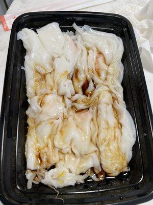 Shrimp with Salted Egg Yolk Steam Rice Roll