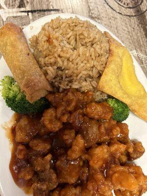 General Taos Chicken Lunch Special; comes with a crab Rangoon and an egg roll (~$9.99)