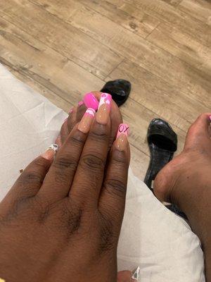 Nails by Le