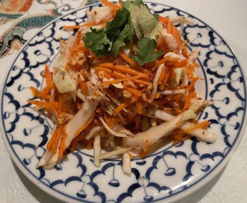 Carrot & cabbage spicy salad (vegan)