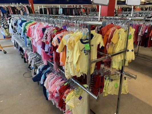 Lots of baby, toddler and kids clothes