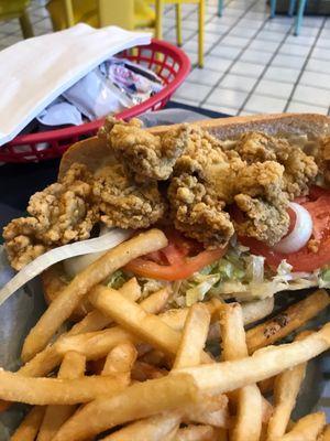 Yummy oyster poboy