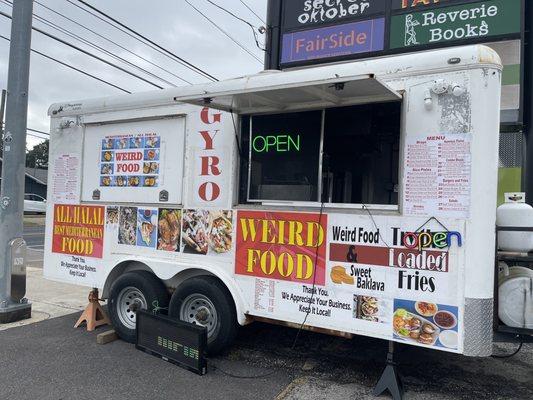 Weird Food Truck - Manchaca