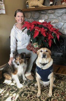 Happy Holidays from Carole and our furry office agents, Jessie and Enzo!