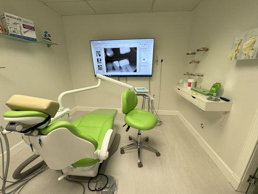 Our newest patient room for dental implant patients