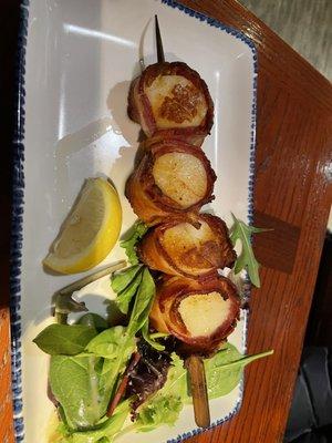 Bacon wrapped scallops - delicious!