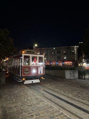 Powell & Hyde Cable Car Turntable