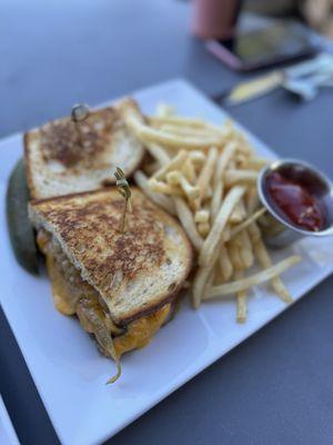 Angus patty melt sandwich 11.08.24