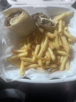 Skimpy cheesesteak wrap, they didn't add lettuce, tomatoes, onions or mayo like requested and paid for.