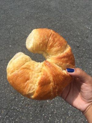 Plain croissant