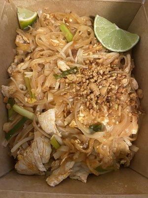 Pad thai chicken