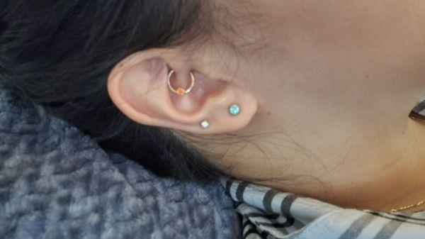 Daith piercing