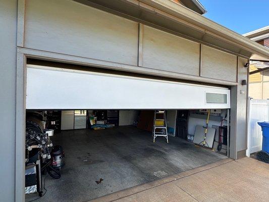 Raynor Hawaii Overhead Doors