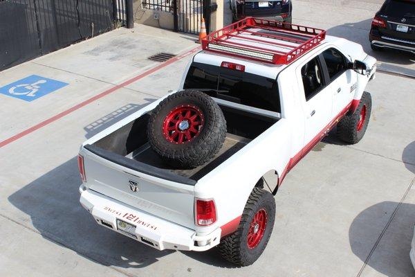 Dodge Ram 2500HD Diesel Built By Sema!!!