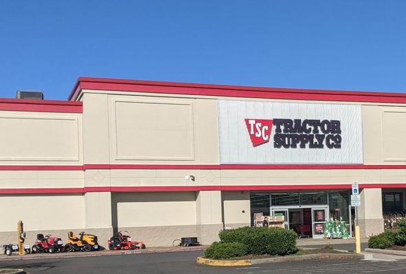 Tractor Supply