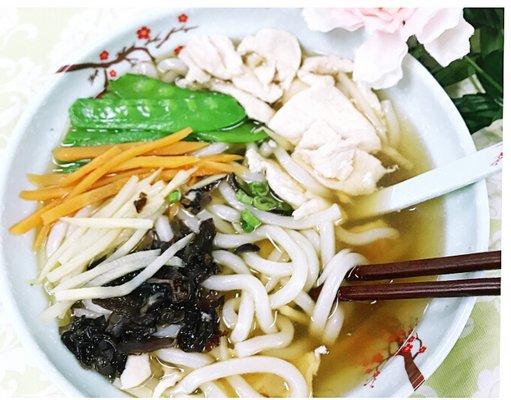 Chicken Udon  Soup( Japanese sticker rice noodles)