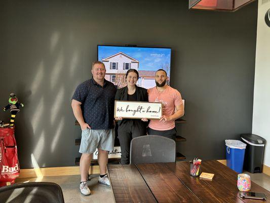 Thrilled to help newlyweds Caiden & Logan buy their first home! From dream planning, contact me to start your journey!