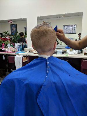 Did a fantastic job to his hair ! Great service.