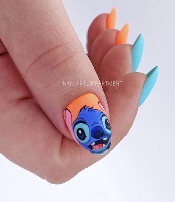 Stitch beautiful Disney dry Russian manicure