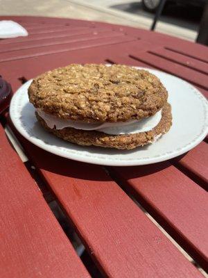 Oatmeal cream sandwich