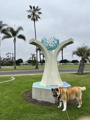 More art installations for Zelda to pose with. Hehe