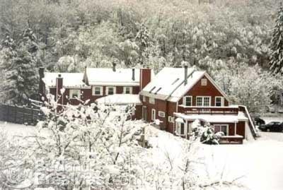 Nestled In the GREEN MOUNTAINS near MT SNOW