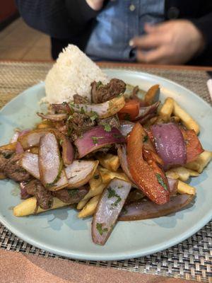 Lomo Saltado