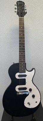 Epiphone Les Paul Electric Guitar   $149.99