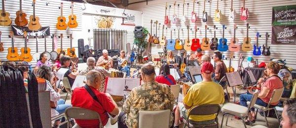 Community group ukulele club - totally free.