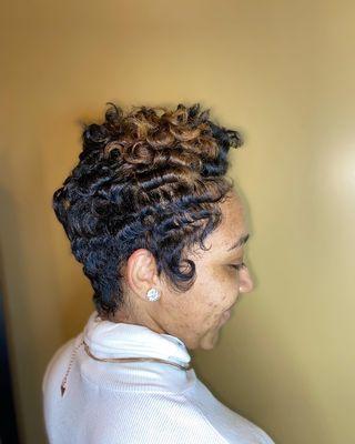 Short haircuts are always in! Owings Mills Short Haircut Specialist!