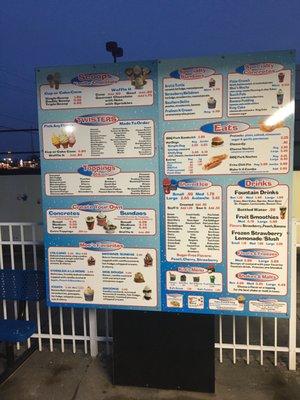 Eskamoe's Frozen Custard & More