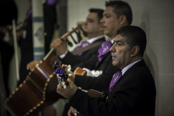 MARIACHI LOS PASAJEROS  PLAYING BEAUTIFULLY AT MY WEDDING CEREMONY IN CULVER CITY CA