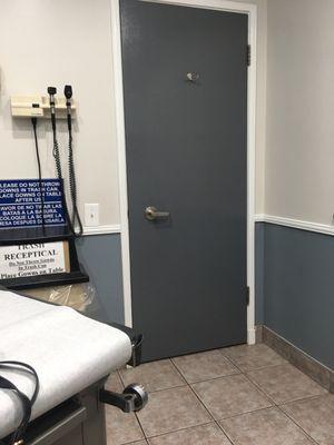 Been staring at this door for 30 mins waiting for Doc