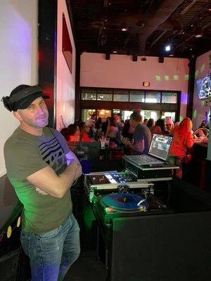 LIVE DJ every Friday and Saturday night