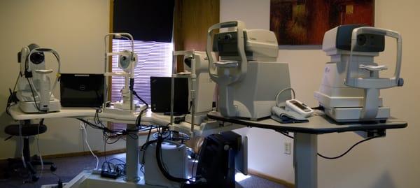 Equipment (Fundus Camera, OCT, topographer, tonometer, auto-refractor)