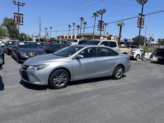 2015 Toyota Camry hybrid