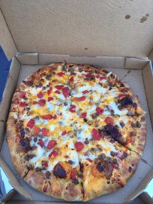 Cheeseburger pizza