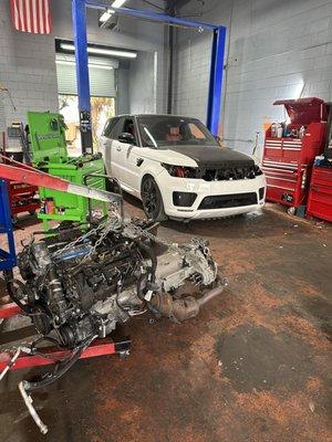 Engine removal for supercharger maintenance