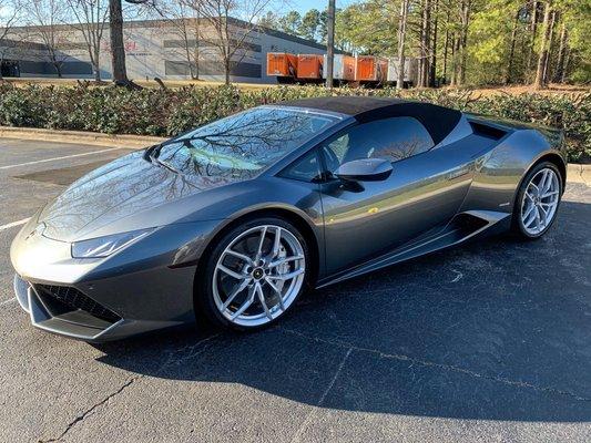 2017 Lamborghini Hurácan fully wrapped in Stek Dynoshield clearbra, topped off with Gtechniq Halo Ceramic Coating.