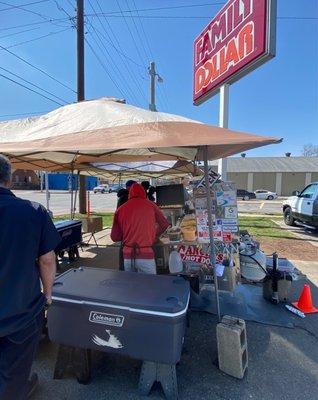 Usually set up at the Family Dollar at the corner of Emerson Ave and 16th St