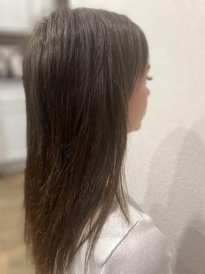 Hair extensions added to fill in thin hair