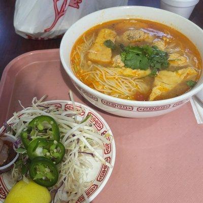 Dine-in: #17. Bun Rieu.