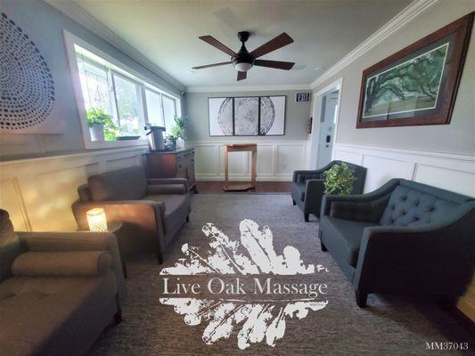 Live Oak Massage lobby