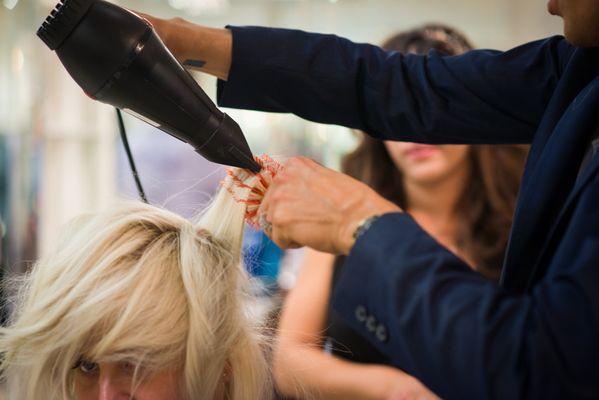 A beautiful, voluminous blowdry at Salon Teez